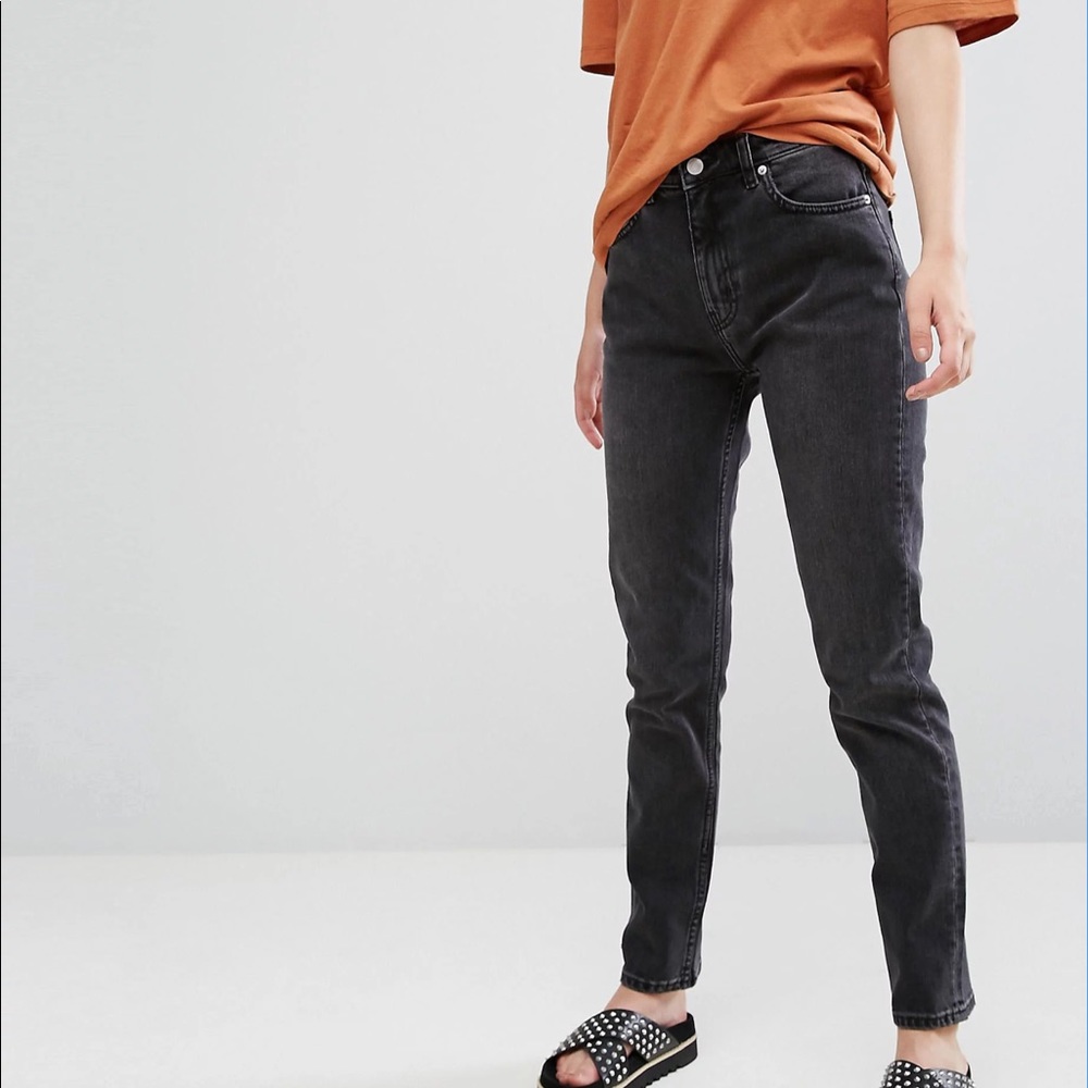 ASOS - Weekday Seattle High Waist Mom Jeans